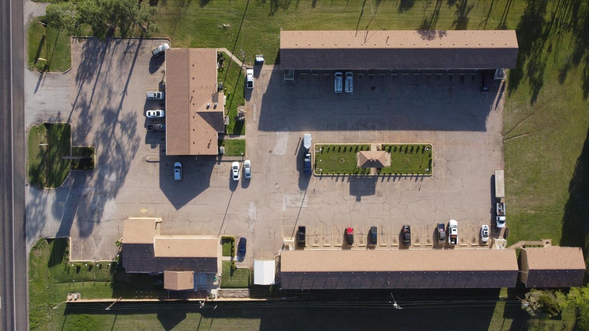 Countryside Inn Malakoff Экстерьер фото