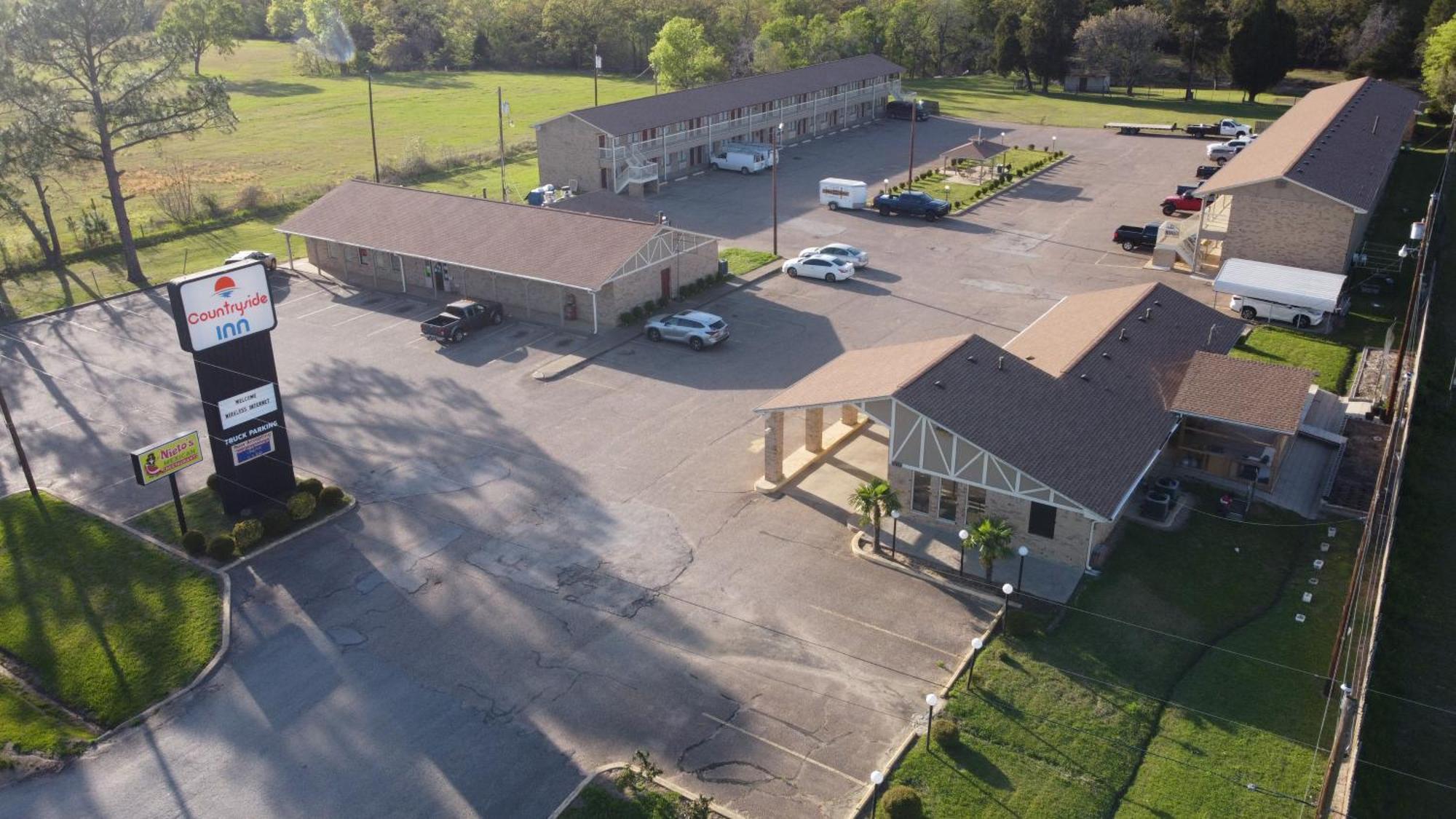 Countryside Inn Malakoff Экстерьер фото